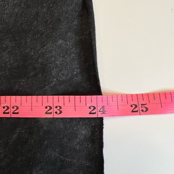 Fifth Sun Starry Night long sleeve T-shirt women’s Size M cutoff shirt - Picture 9 of 10